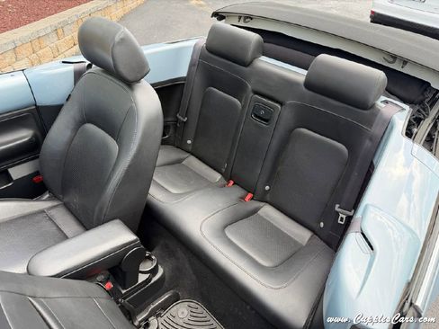 Used 2009 Volkswagen Beetle S FWD image 7