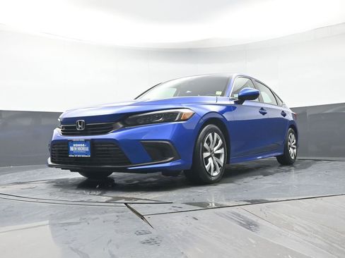 Certified 2023 Honda Civic LX image 28