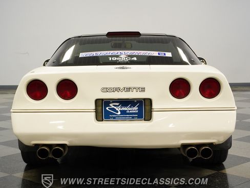Used 1988 Chevrolet Corvette Coupe RWD image 11