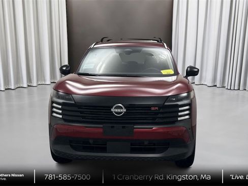 New 2026 Nissan Kicks SR w/ Cold Weather Package image 2