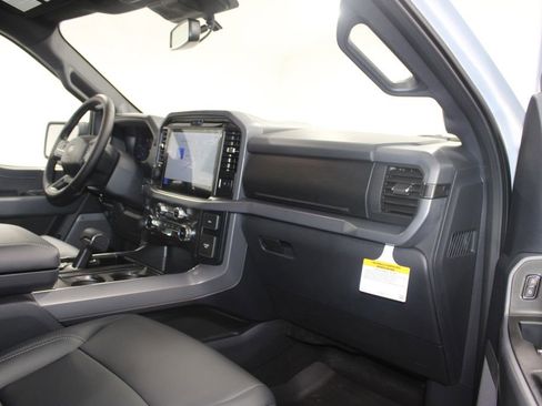 New 2025 Ford F150 XLT w/ Equipment Group 303A High image 28