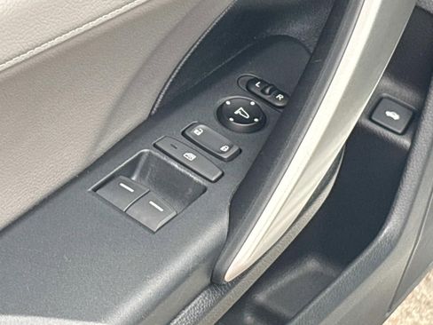 Used 2017 Honda Civic EX-L image 12