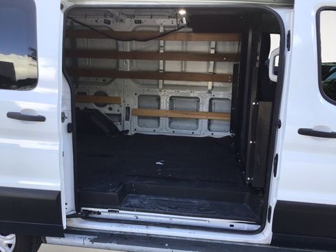 Used 2022 Ford Transit 250 Low Roof w/ Exterior Upgrade Package RWD image 21