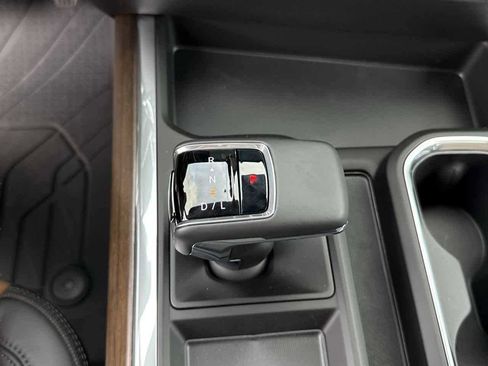 New 2026 Chevrolet Silverado 1500 High Country image 32