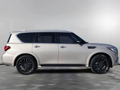 Used 2023 INFINITI QX80 Premium Select w/ Cargo Package AWD/4WD image 4