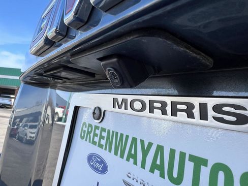 Used 2020 GMC Yukon XL SLT image 8