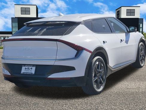 New 2025 Kia EV6 Wind image 5