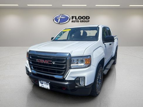 Used 2021 GMC Canyon AT4 w/ Driver Alert Package AWD/4WD image 3