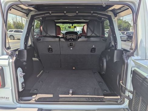 Used 2023 Jeep Wrangler Unlimited Sahara AWD/4WD image 30