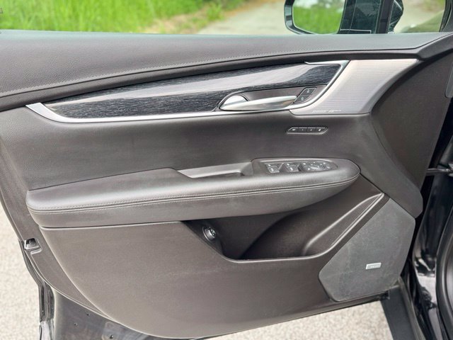 Used 2023 Cadillac XT5 Premium Luxury AWD/4WD image 9