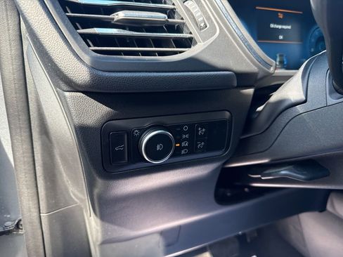 Used 2023 Ford Escape Platinum image 16