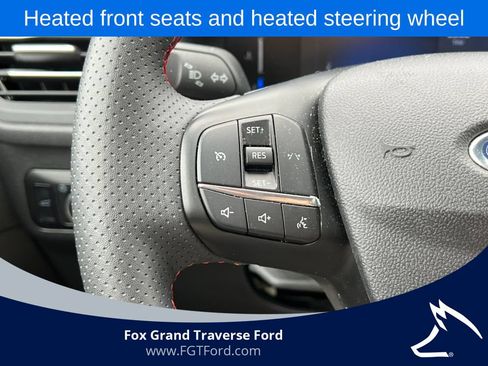Used 2025 Ford Escape ST-Line Select AWD/4WD image 18