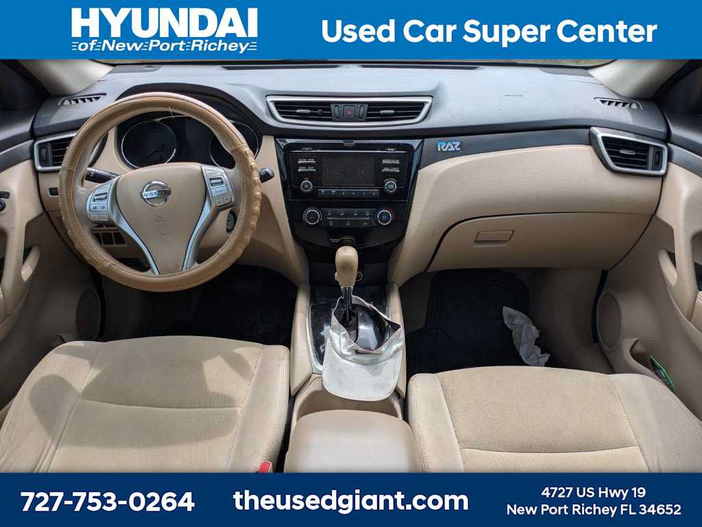 Used 2014 Nissan Rogue S FWD image 11