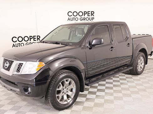 Used 2021 Nissan Frontier SV image 10