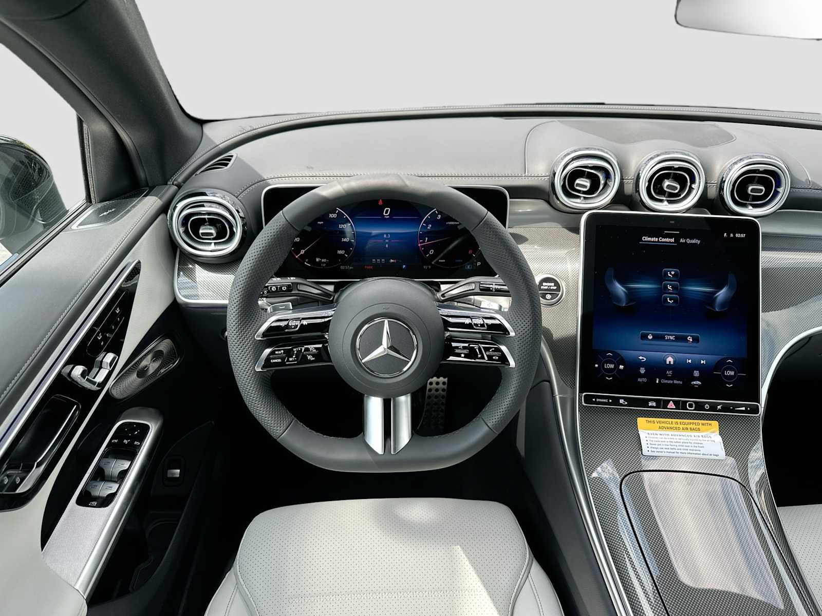 Used 2026 Mercedes-Benz GLC 300 image 24