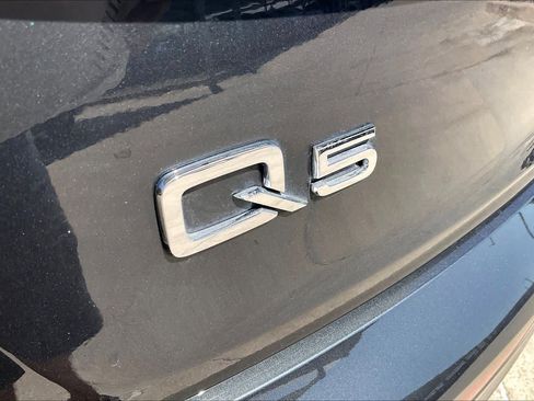 Used 2023 Audi Q5 2.0T Premium AWD/4WD image 31
