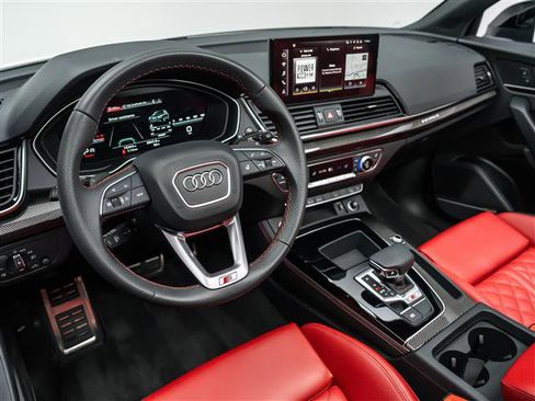 Used 2023 Audi SQ5 Premium Plus w/ Premium Plus Package AWD/4WD image 18