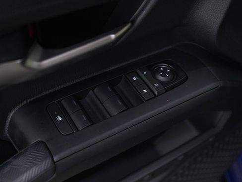 Used 2024 Toyota Tacoma TRD Sport image 18