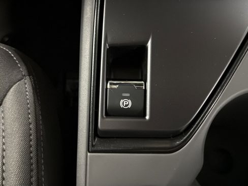 New 2026 Subaru Crosstrek 2.0i Premium AWD/4WD image 36