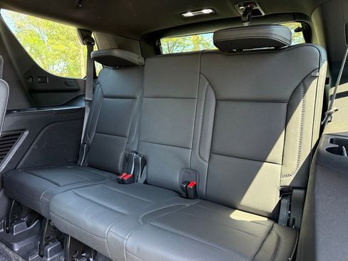 Used 2021 GMC Yukon Denali w/ Denali Premium Package AWD/4WD image 15
