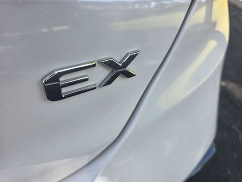 Used 2019 Kia Forte EX image 32