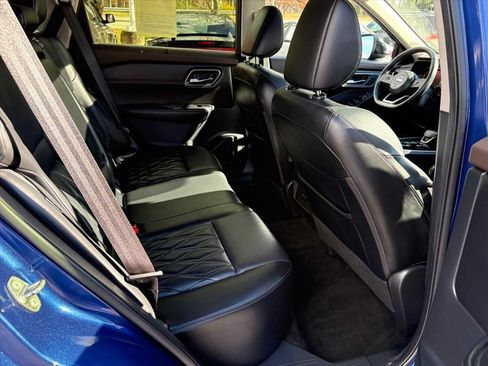 Certified 2023 Nissan Rogue Platinum image 21