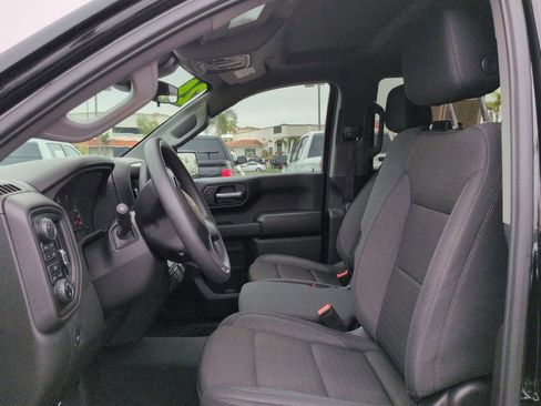 Certified 2024 Chevrolet Silverado 1500 Custom AWD/4WD image 20