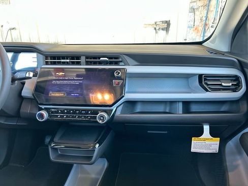 New 2027 Chevrolet Bolt LT image 26