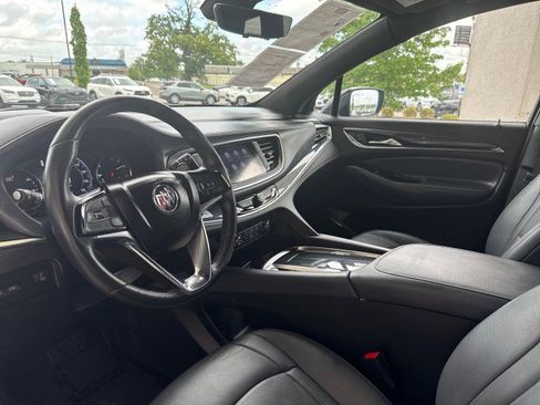 Used 2024 Buick Enclave Premium AWD/4WD image 12