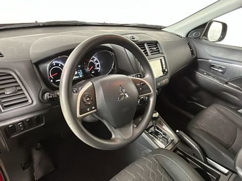 Used 2024 Mitsubishi Outlander Sport ES AWD/4WD image 14