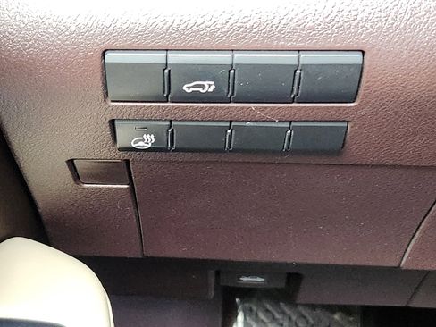 Used 2016 Lexus RX 350 350 w/ Premium Package image 33