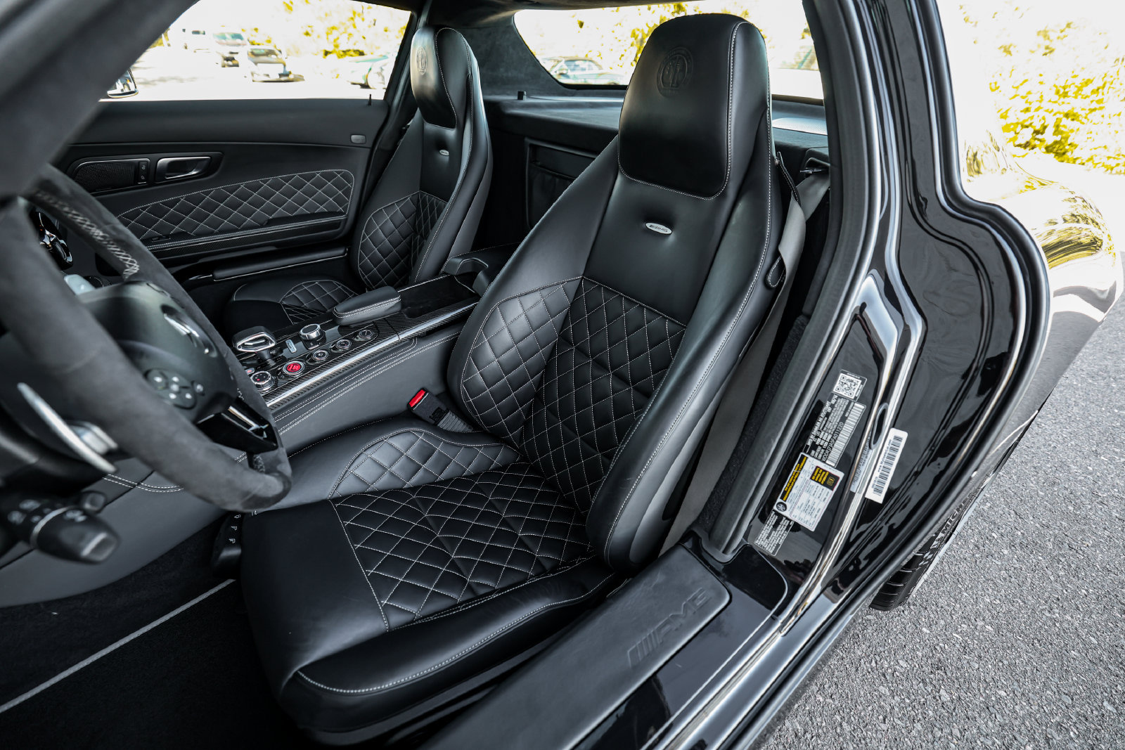 Used 2015 Mercedes-Benz SLS AMG GT Final Edition image 26
