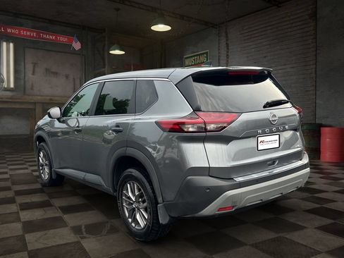 Used 2023 Nissan Rogue S AWD/4WD image 4