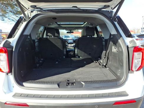 Certified 2023 Ford Explorer XLT w/ Equipment Group 202A image 10