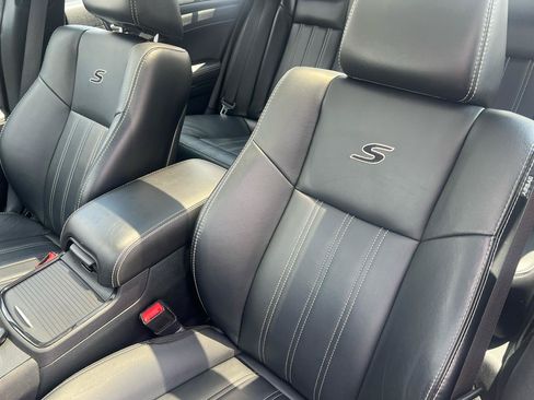 Used 2015 Chrysler 300 S w/ 300S Premium Group AWD/4WD image 12