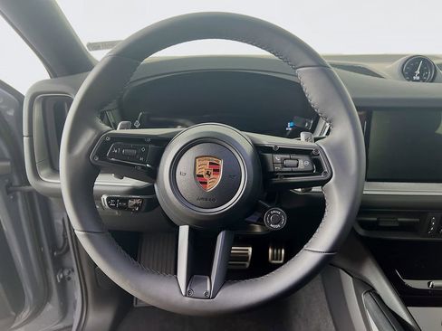 New 2026 Porsche Cayenne S image 12