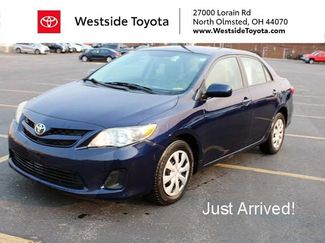 Used 2011 Toyota Corolla LE FWD video 1