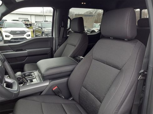 New 2026 Ford F150 XLT w/ Equipment Group 302A MID image 12