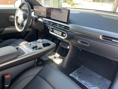 New 2024 Genesis GV60 RWD image 13