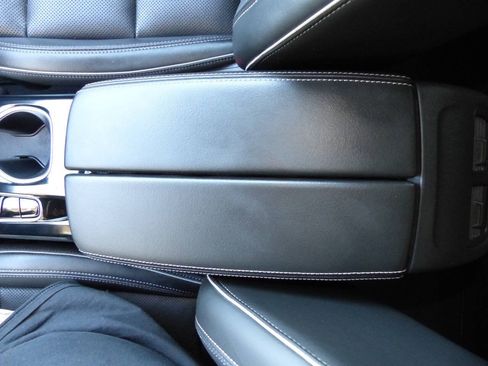 Used 2021 Buick Envision Essence AWD/4WD image 53
