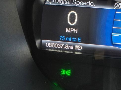 Used 2019 Ford Ranger Lariat w/ FX4 Off-Road Package image 29