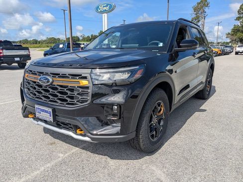 New 2026 Ford Explorer Tremor w/ Tremor Ultimate Package AWD/4WD image 8