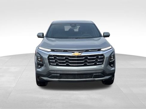 Certified 2025 Chevrolet Equinox LT w/ Safety and Technology Package image 6