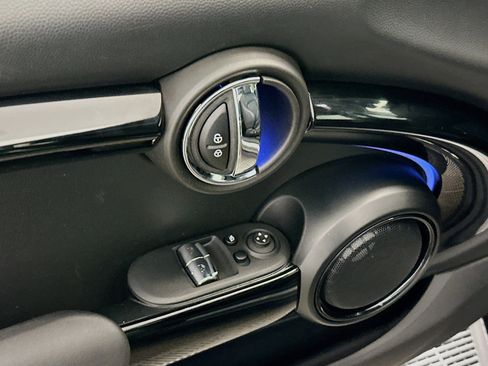 Used 2023 MINI Cooper SE image 15