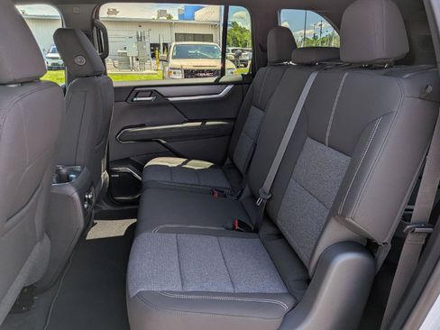 New 2026 GMC Acadia Elevation AWD/4WD image 21