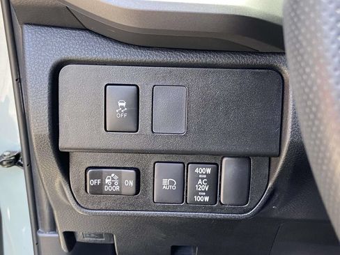 Used 2022 Toyota Tacoma TRD Sport w/ Technology Package RWD image 25