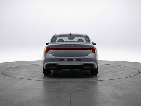 Used 2025 Kia K4 LXS image 7