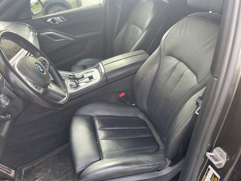 Used 2021 BMW X6 xDrive40i w/ M Sport Package image 8