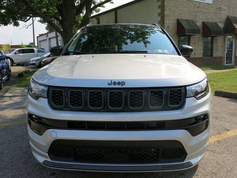 Used 2025 Jeep Compass Limited w/ High Altitude Package AWD/4WD image 7
