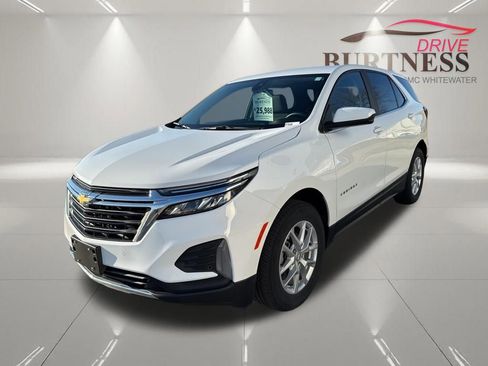 Used 2023 Chevrolet Equinox LT AWD/4WD image 4